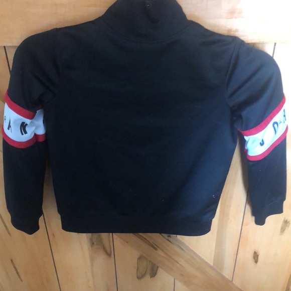 Kids Nike air Jordan zip up sweater size 4-5 - Picture 2 of 2